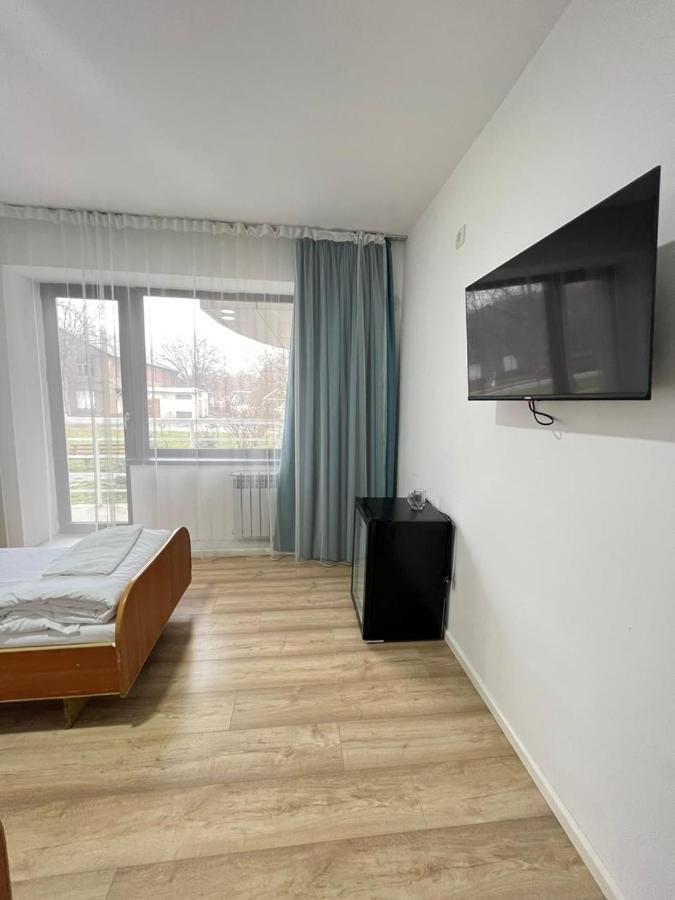 Tourist Hotel Șîmkent Exterior foto
